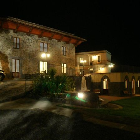 Antico Borgo Petralia Casa de hóspedes Zafferana Etnea Exterior foto