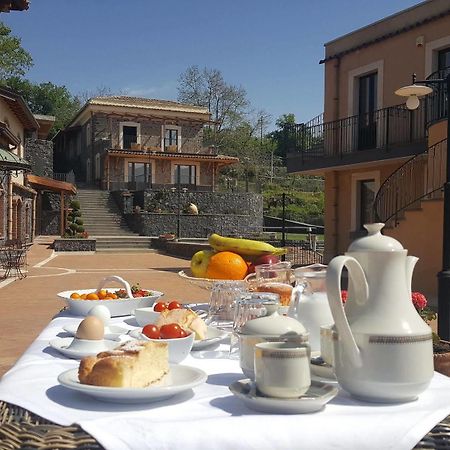 Antico Borgo Petralia Casa de hóspedes Zafferana Etnea Exterior foto