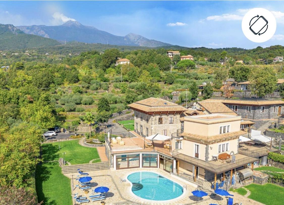Antico Borgo Petralia Casa de hóspedes Zafferana Etnea Exterior foto