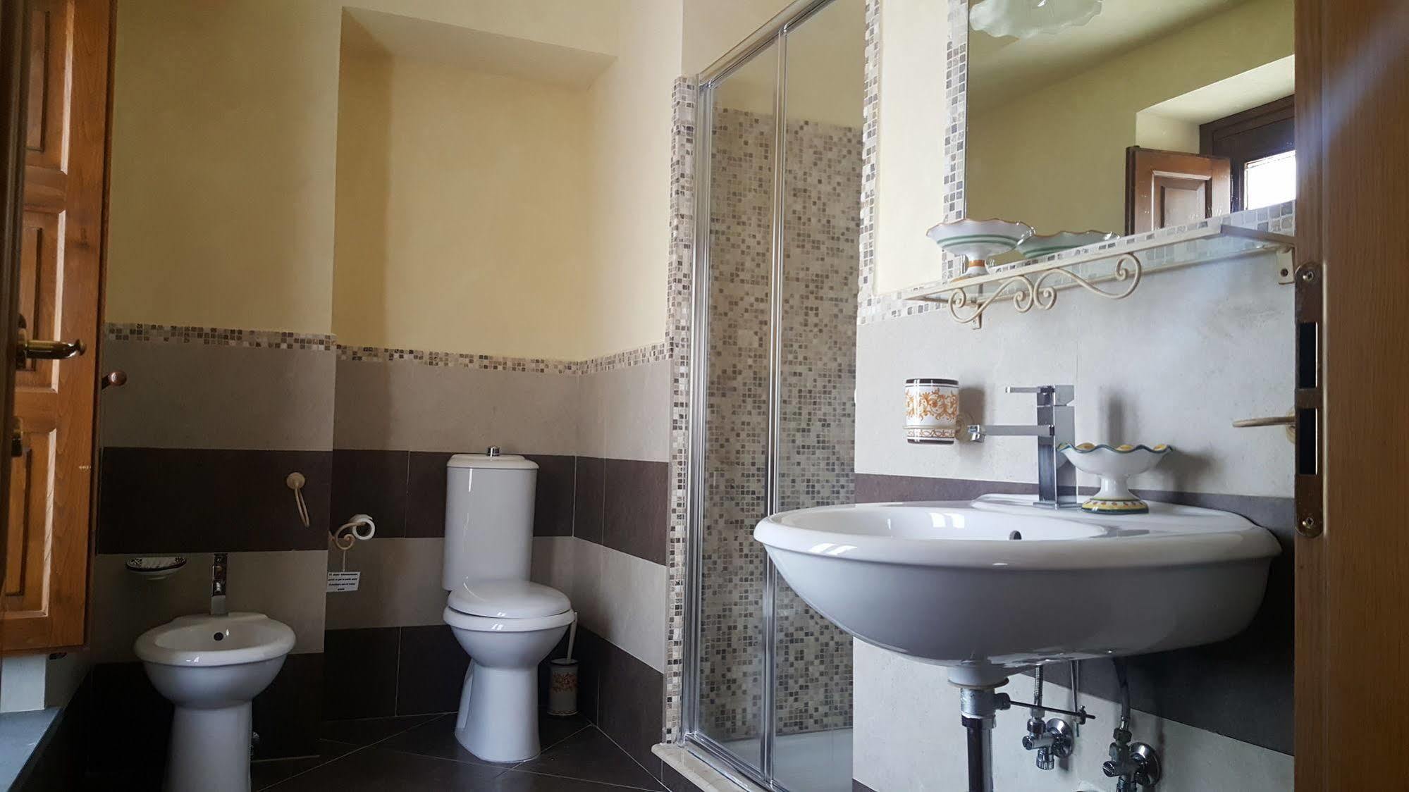 Antico Borgo Petralia Casa de hóspedes Zafferana Etnea Exterior foto